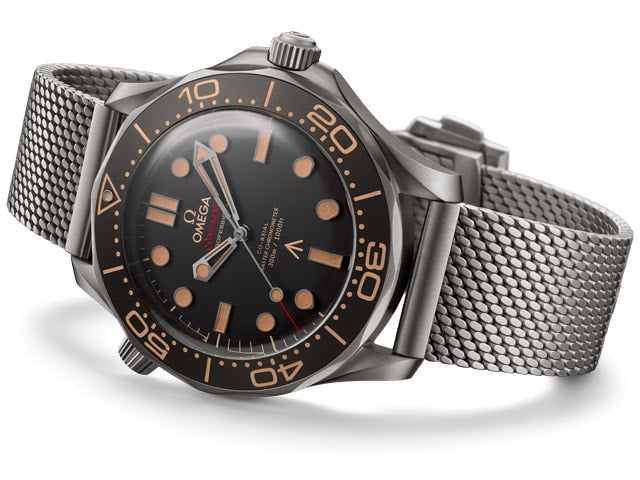 Omega 007 Special Edition With Extra Strap