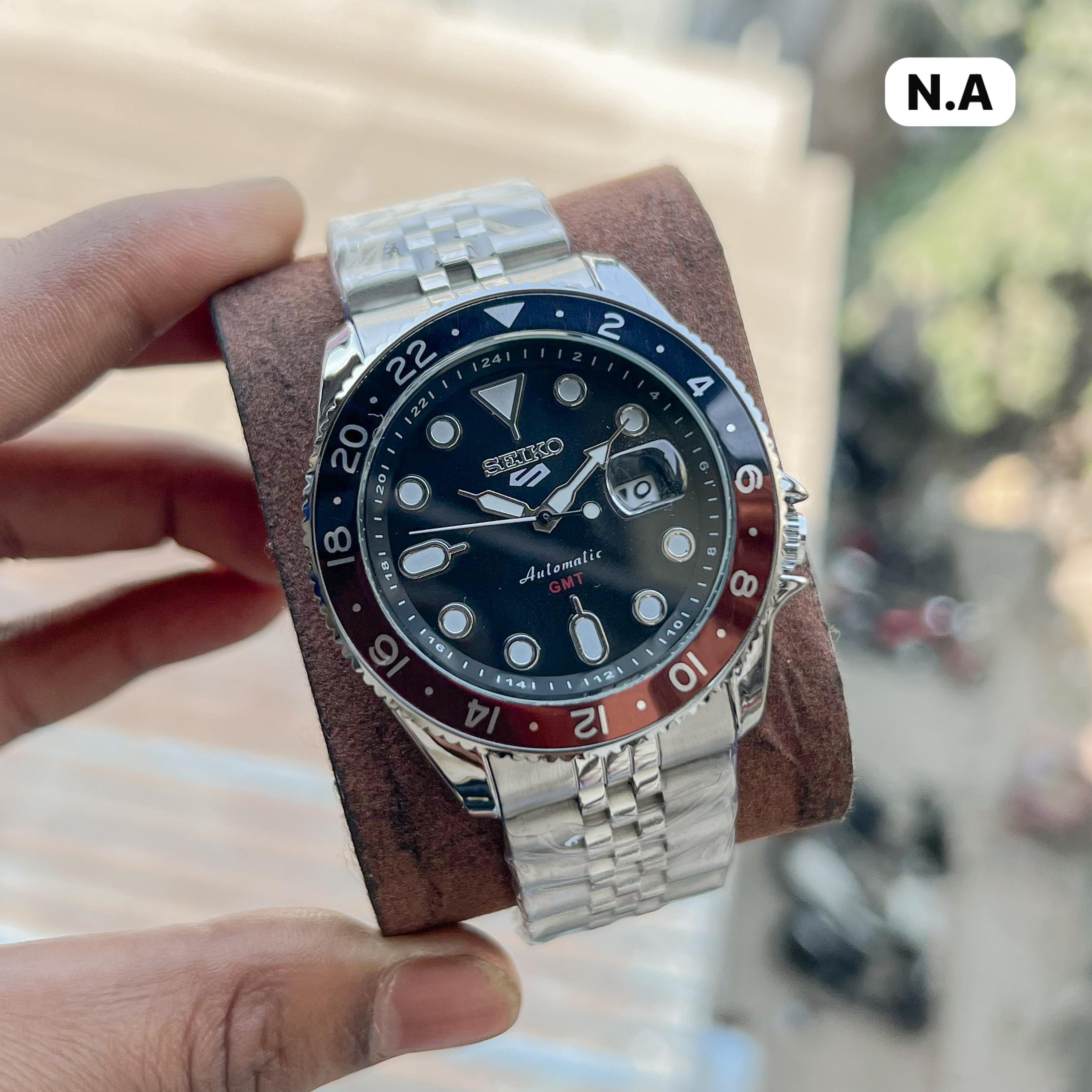 Seiko 5 Sports GMT  Quartz Movement