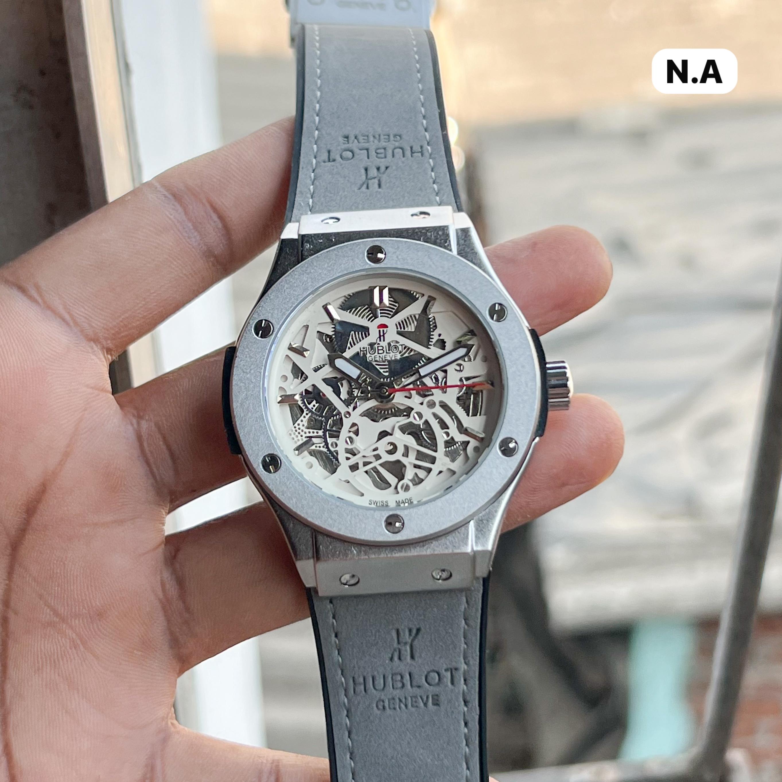 Hublot Geneve  Skeleton Open dial