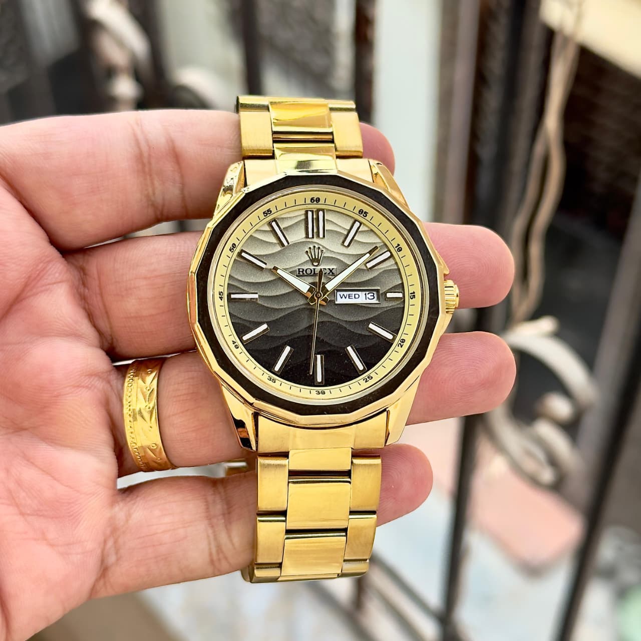 ROLEX DAY-DATE – ROYAL GOLD SIGNATURE EDITION