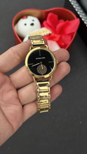 Product Name:- Micheal Kors For Her