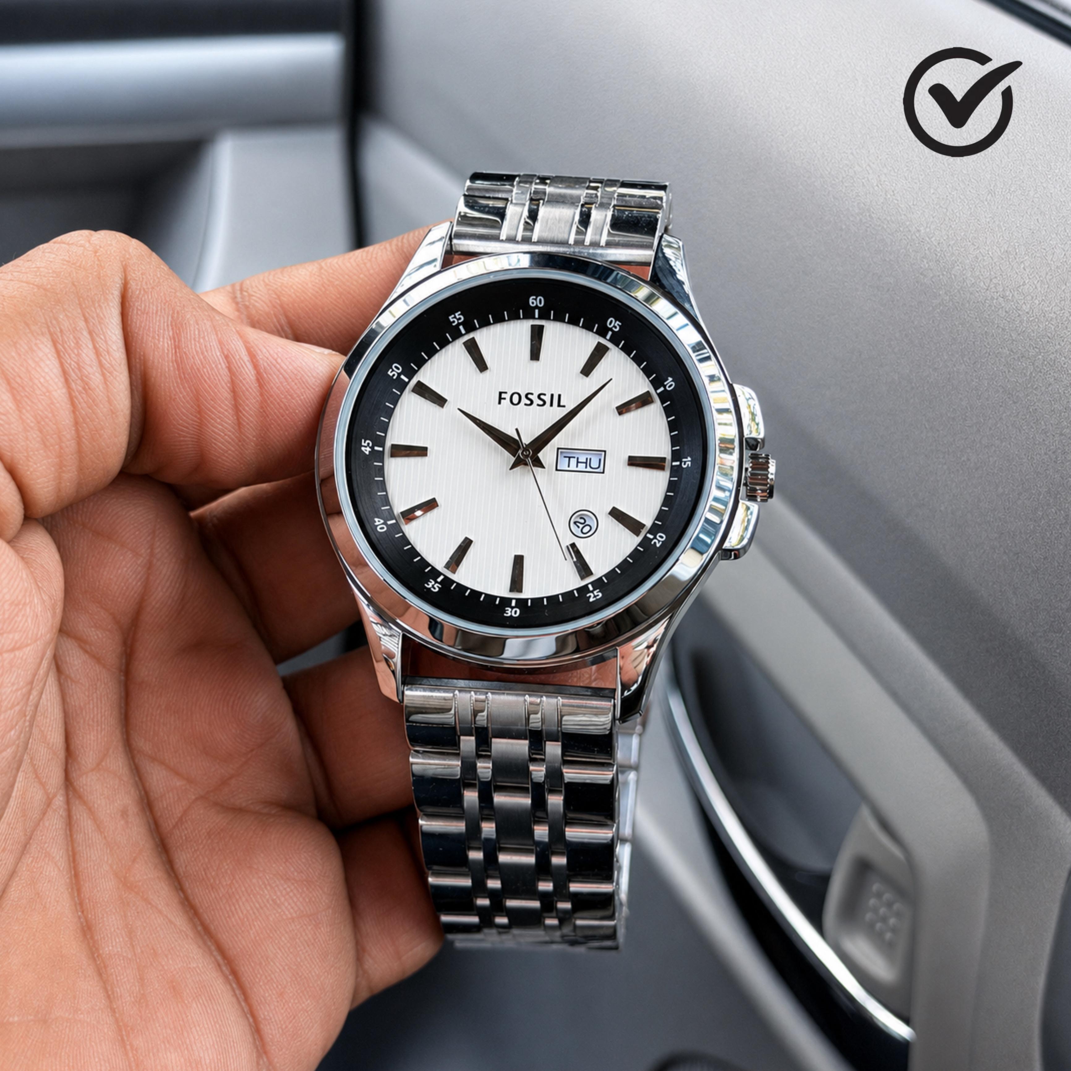 Exclusive fossil timepiece For Men